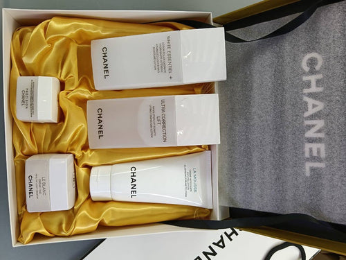 Chanel Makeup Set