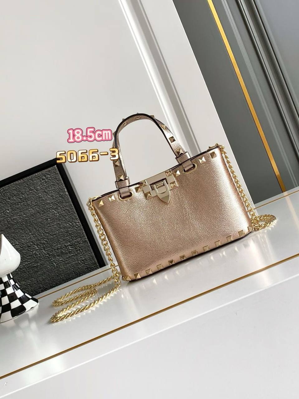 Valentino Bag | 19cm | Good Quality | Italian Luxury