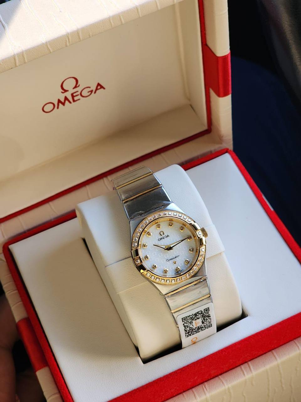 Omega Ladies Watch — Stone Dial