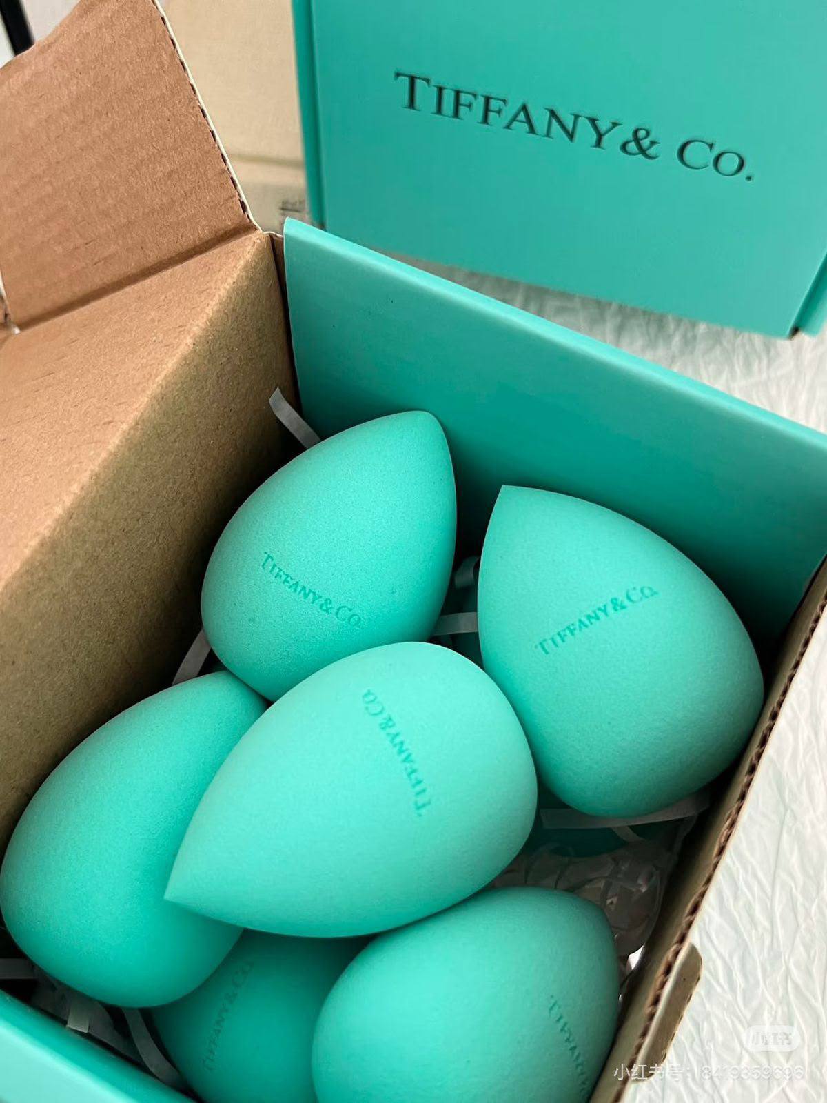Tiffany 8-in-1 Beauty Box