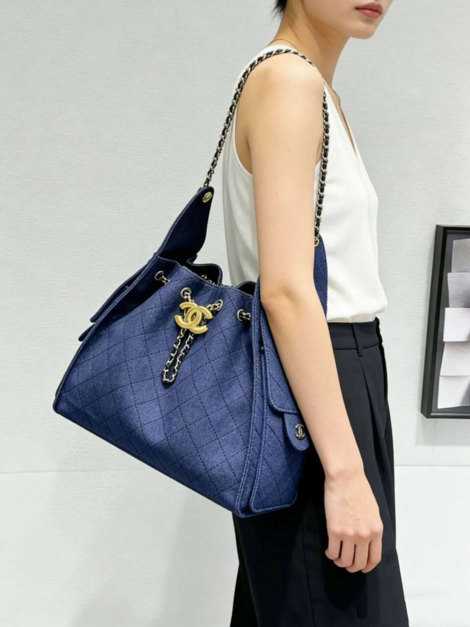 CHANEL Bag | 28cm | Good Quality | Timeless Luxury