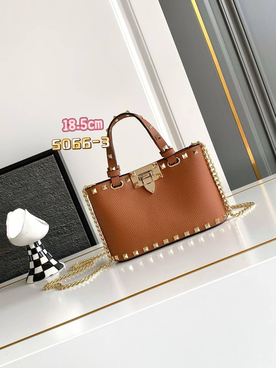 Valentino Bag | 19cm | Good Quality | Italian Luxury