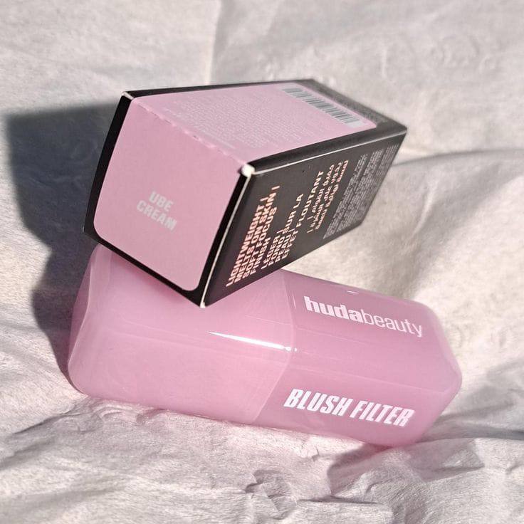 Huda Beauty Blush