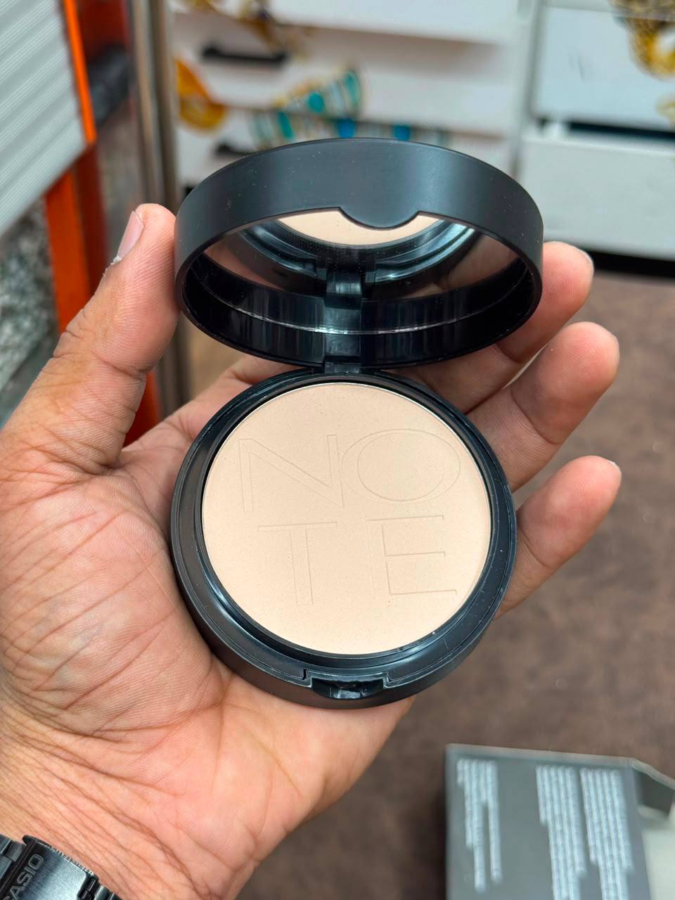 Makeup Item