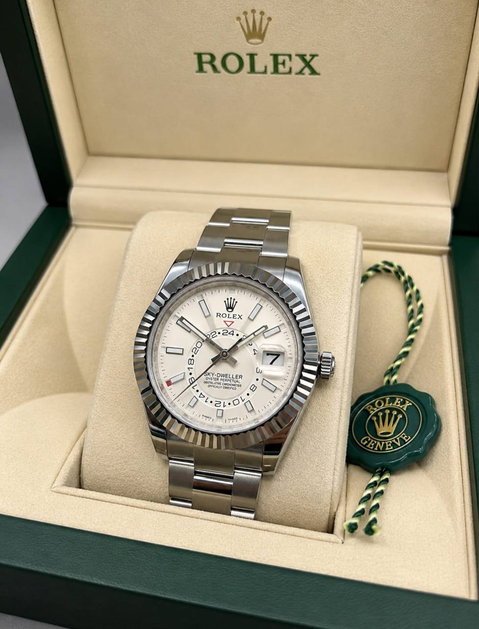 Rolex Men's Watch — Datejust Style