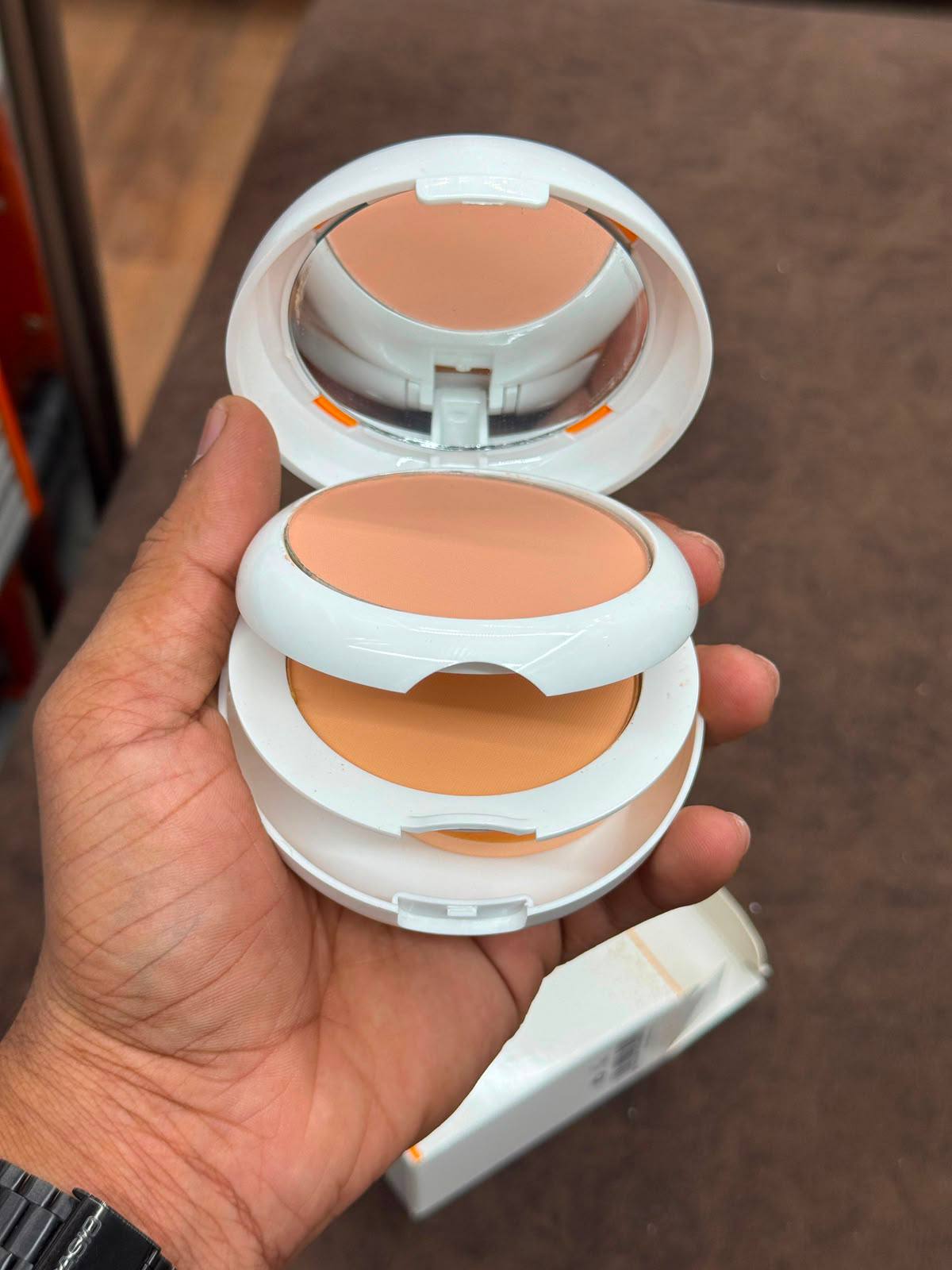 Makeup Item