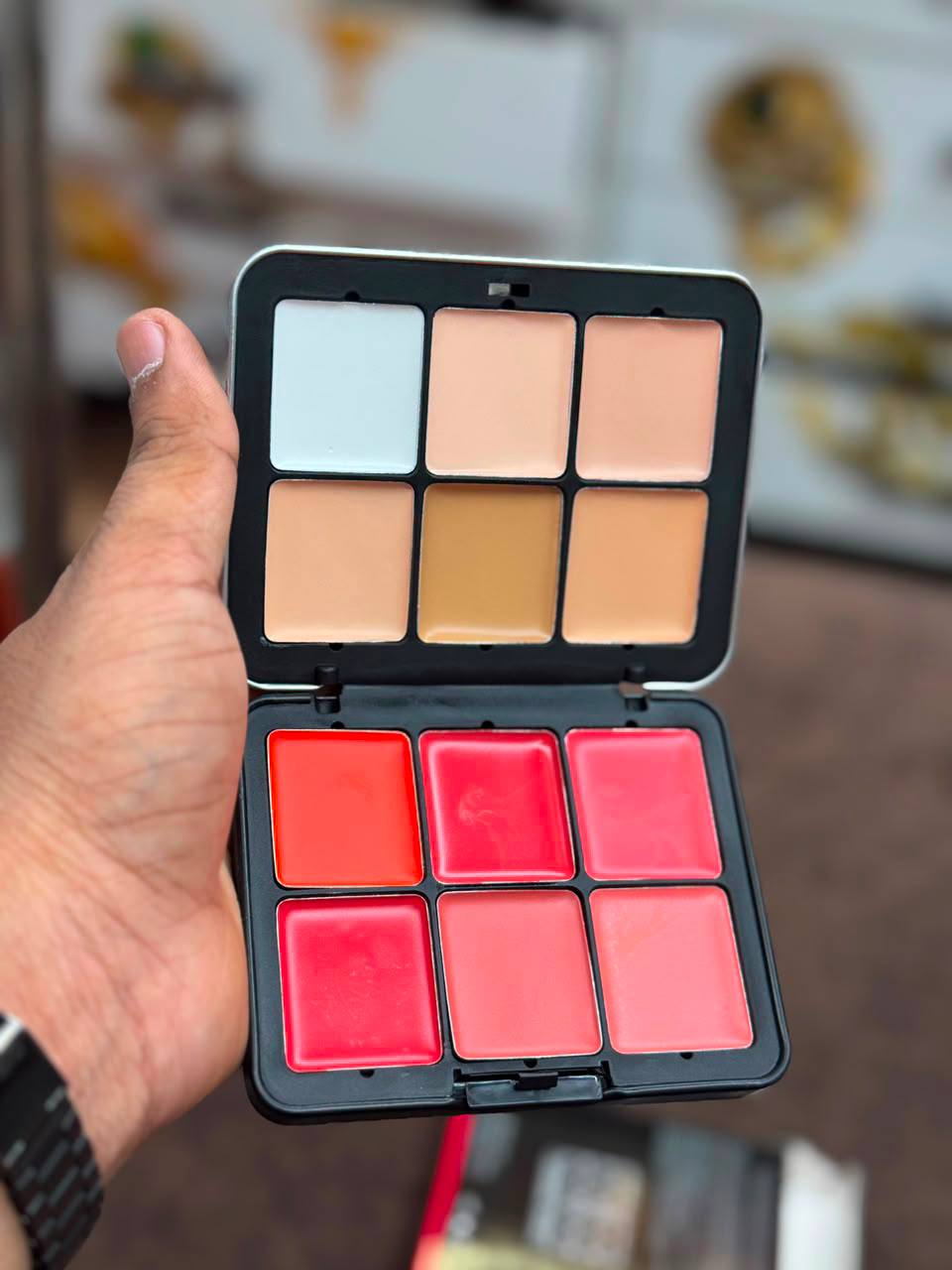 Makeup Item