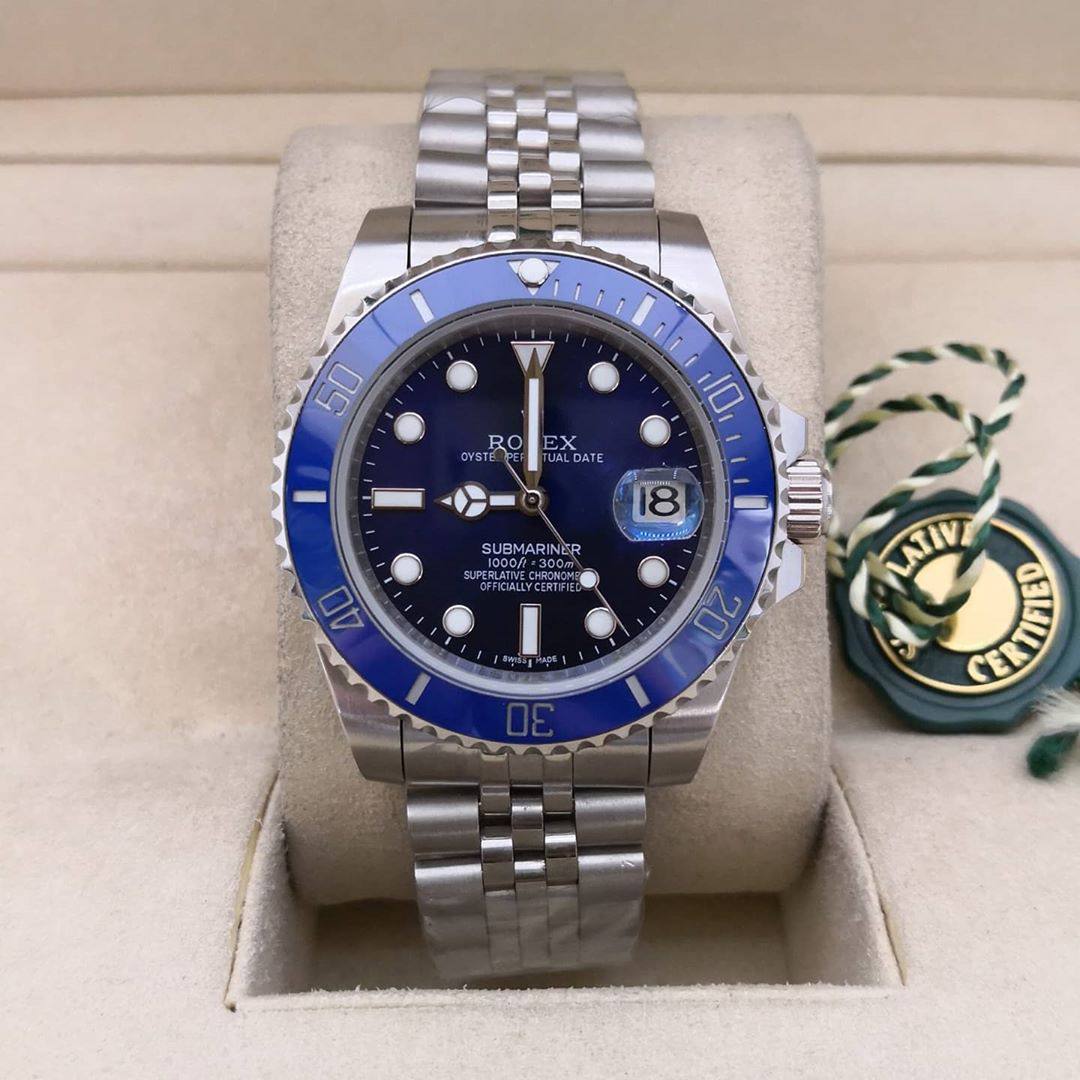 Rolex Men's Watch — Classic