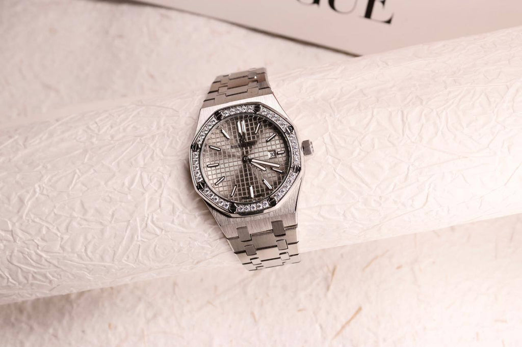 Audemars Piguet Ladies Watch — Royal Oak Style