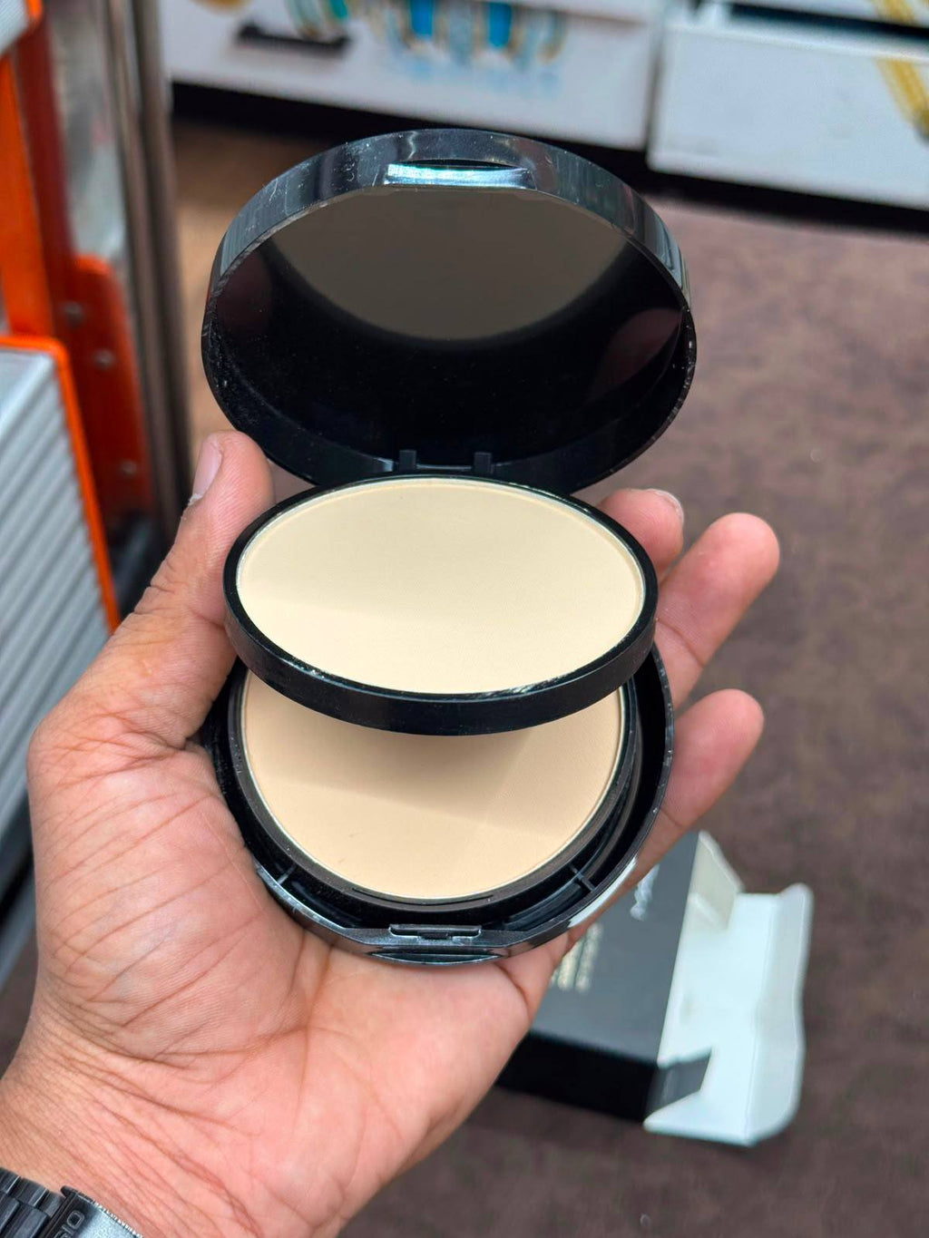 Makeup Item